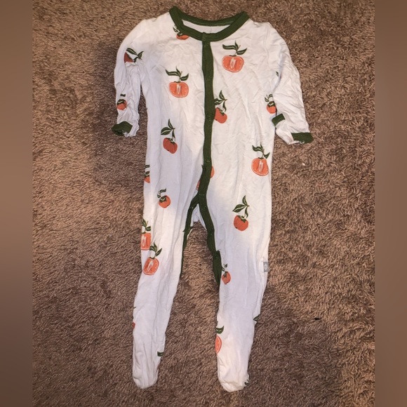 Kyte BABY Other - Kyte Baby Persimmons Snap Footie
